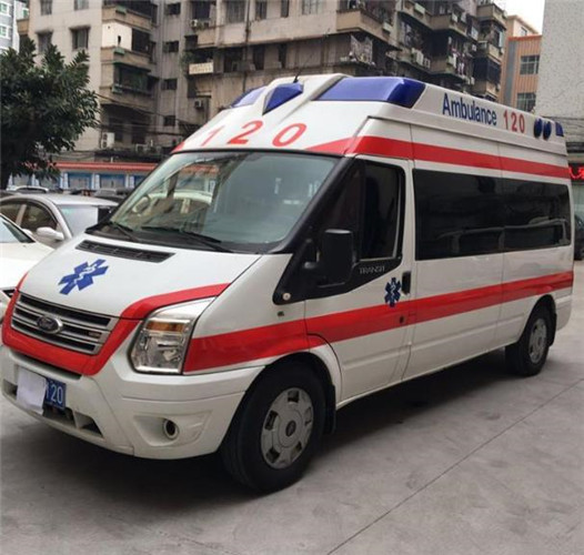 岭东信赖我们的救护车出租,让转院不再艰难