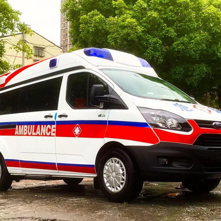 岭东重症监护救护车出租护送返乡