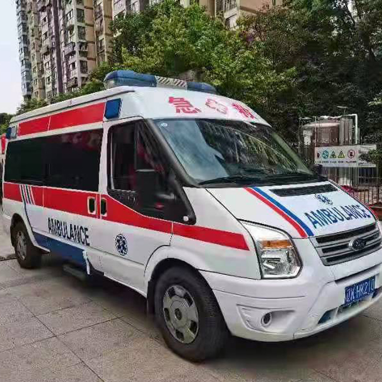 岭东长途救护车护送病人返乡